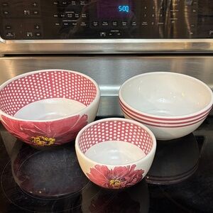 Earthware Serving Bowl Set